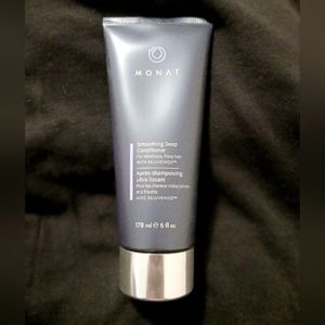 NWOT Monat Smoothing Deep Conditioner
